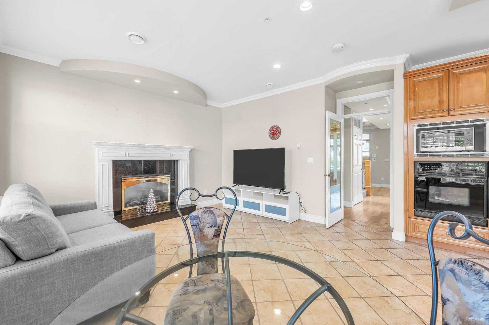 Homestay Modern Comfort Getaway In A Quiet Neighborhood Near Downtown Vancouver
