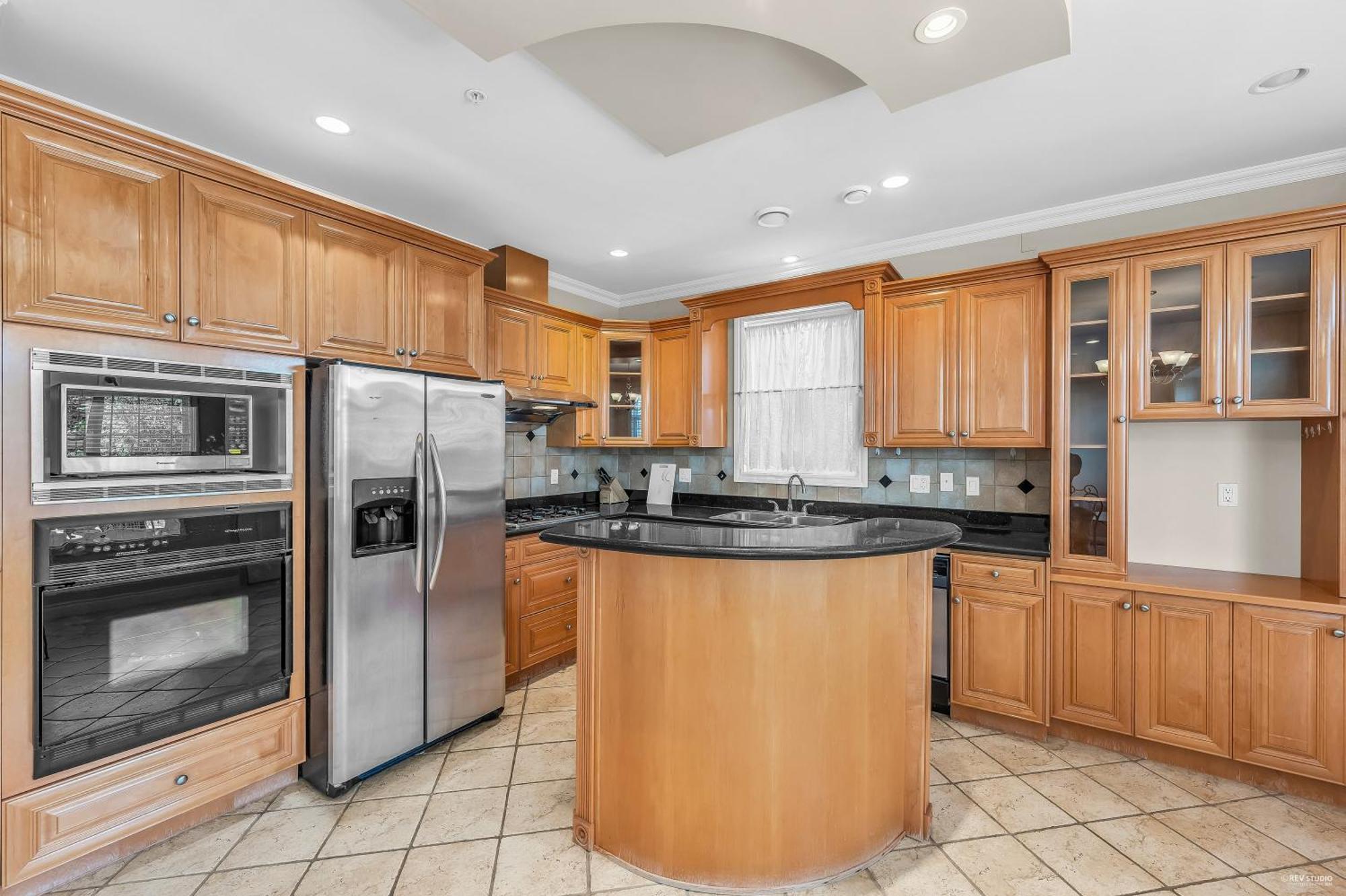 Homestay Modern Comfort Getaway In A Quiet Neighborhood Near Downtown *