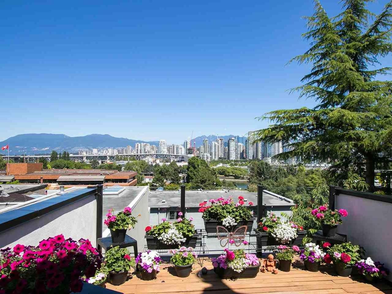 Billion Dollar Views In A Beautiful Fairview Slopes Heritage House