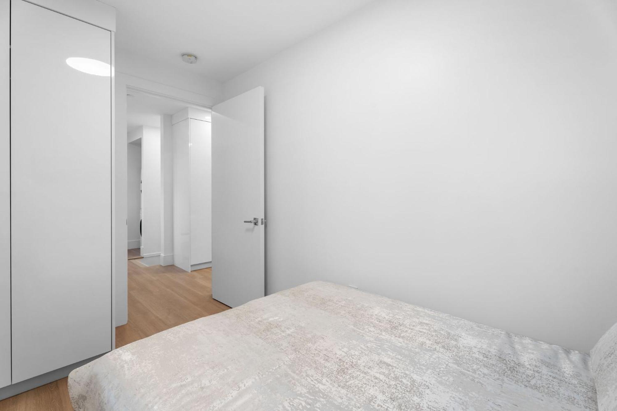 Brand New 2 Bedroom Point Grey Getaway * Vancouver