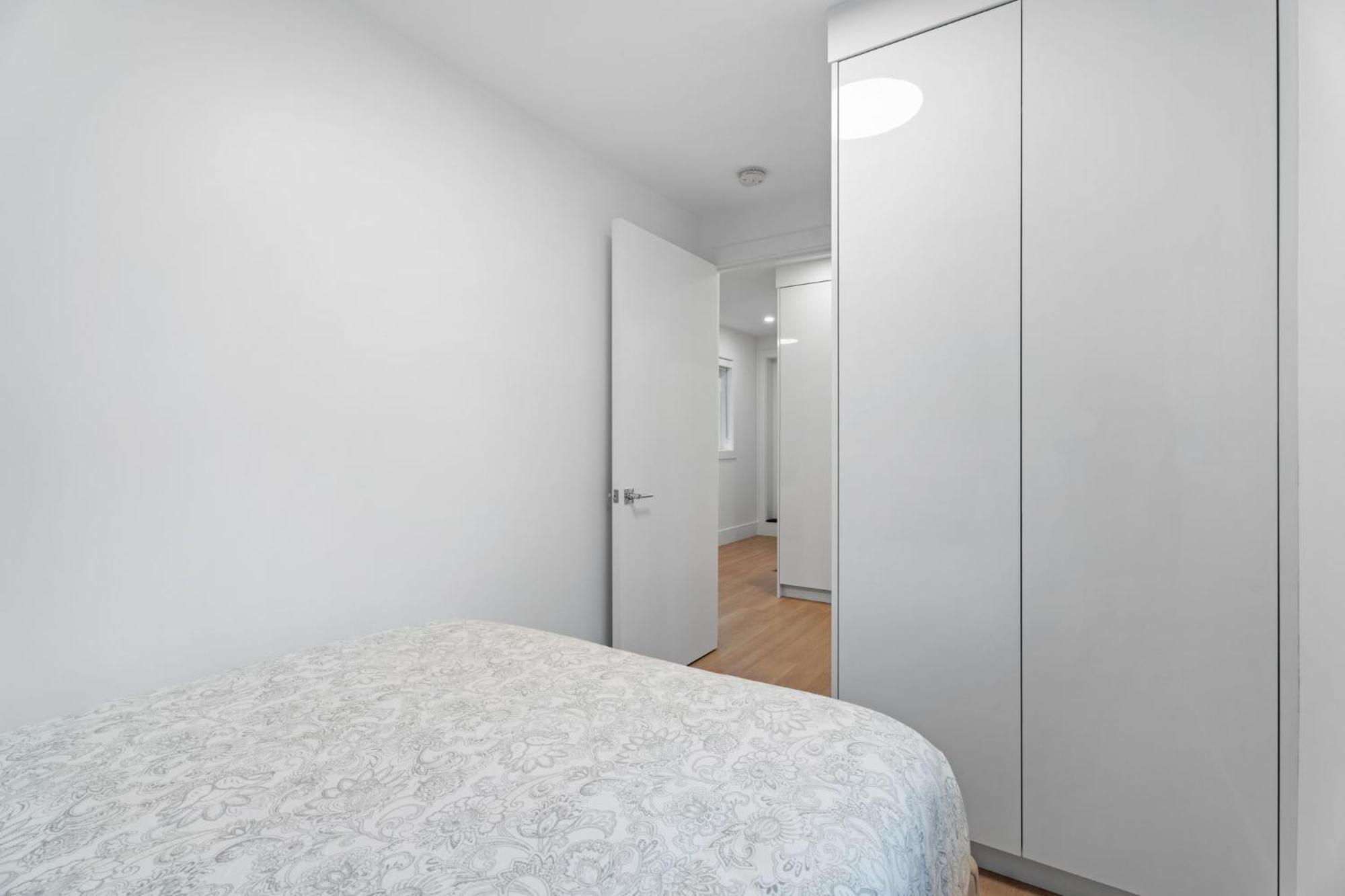Apartment Brand New 2 Bedroom Point Grey Getaway *