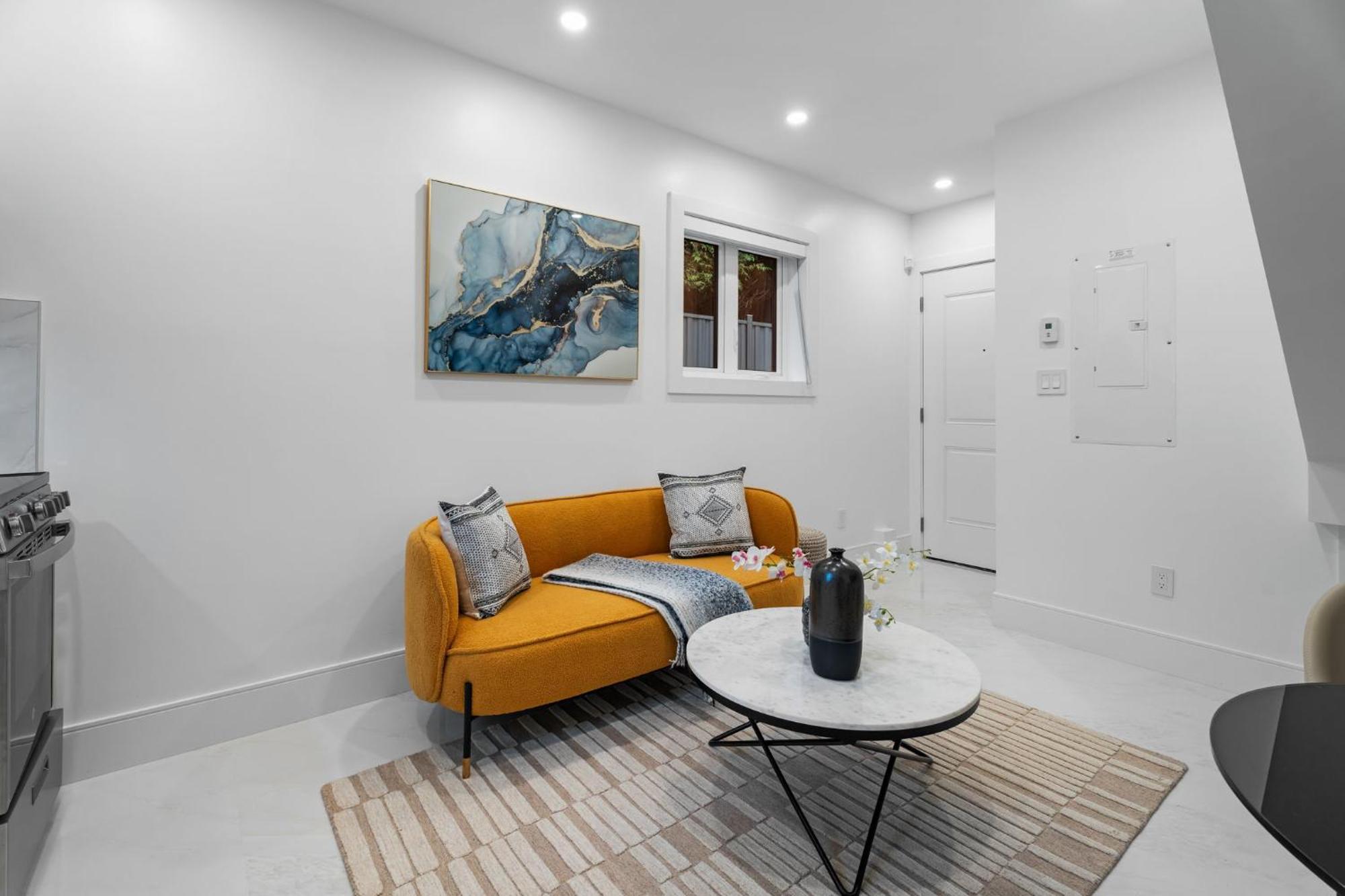 Brand New 2 Bedroom Point Grey Getaway Apartment Vancouver