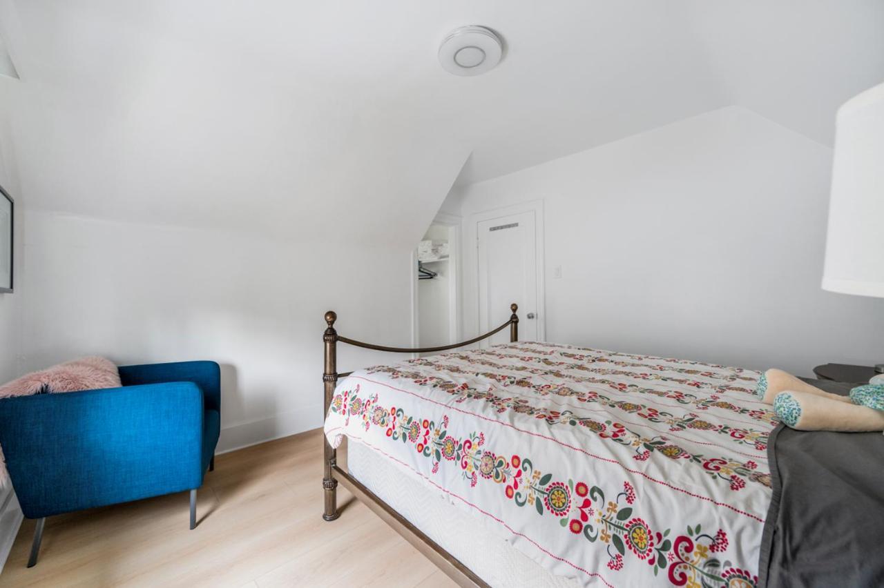 Charming Garden Retreat In Prime Van Location Holiday home