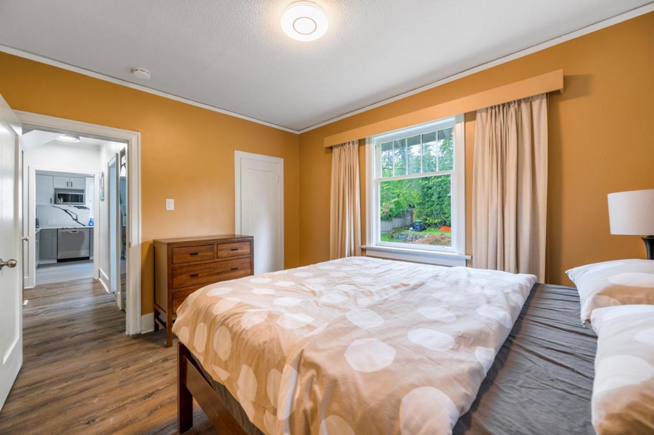 Holiday home Charming Garden Retreat In Prime Van Location Vancouver