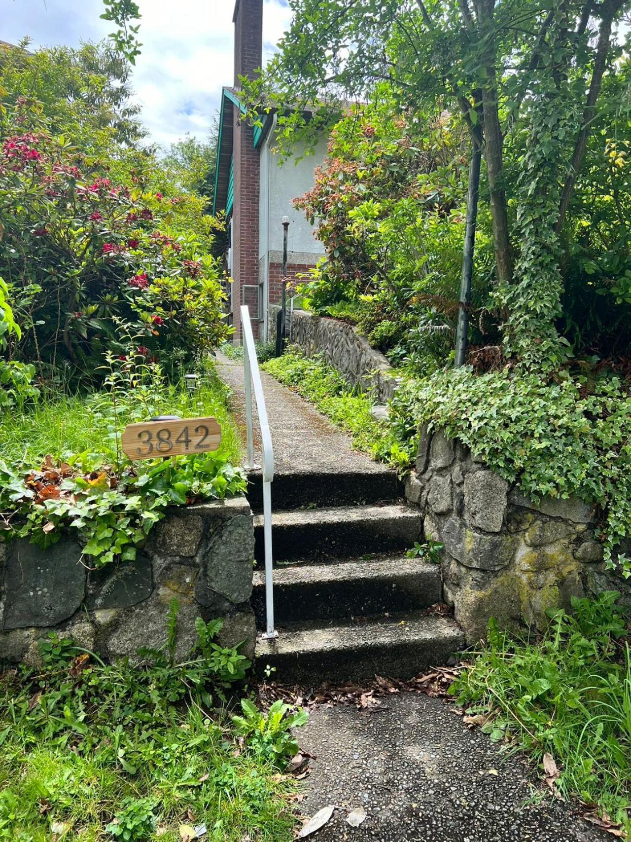 House In West Guest house Vancouver