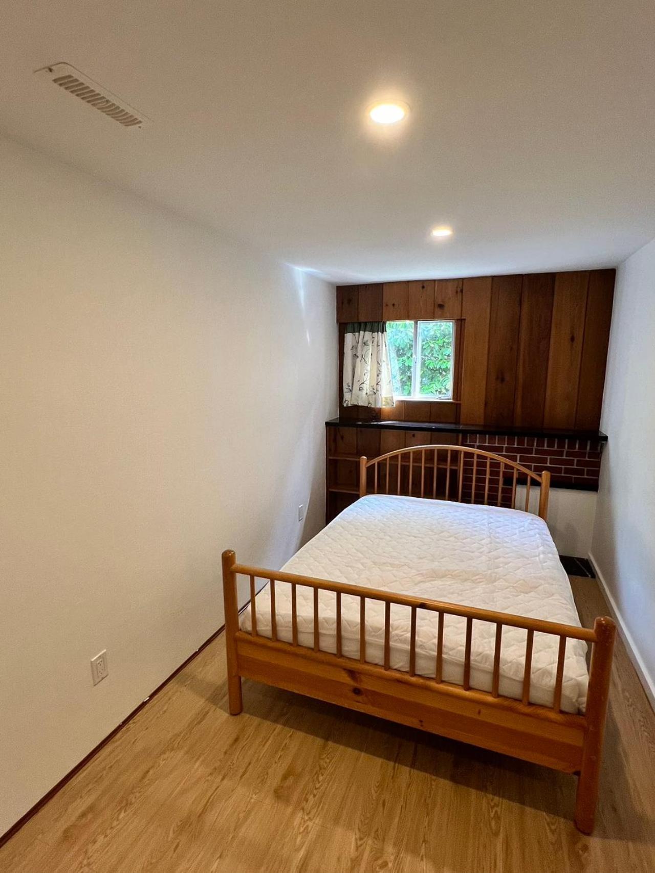 House In West Guest house *