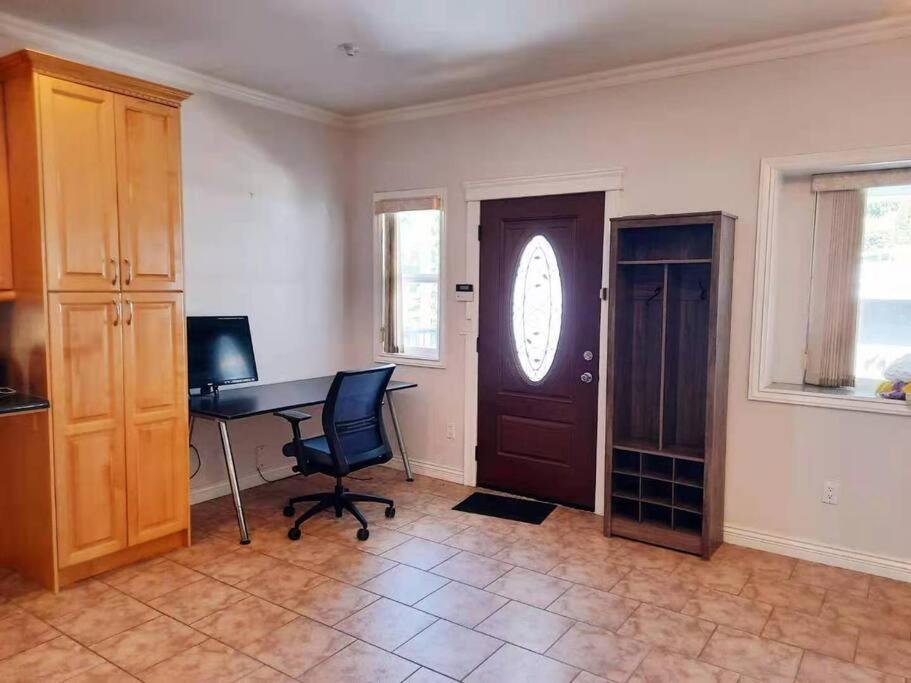Cici Villa, Close To Skytrain And Airport *