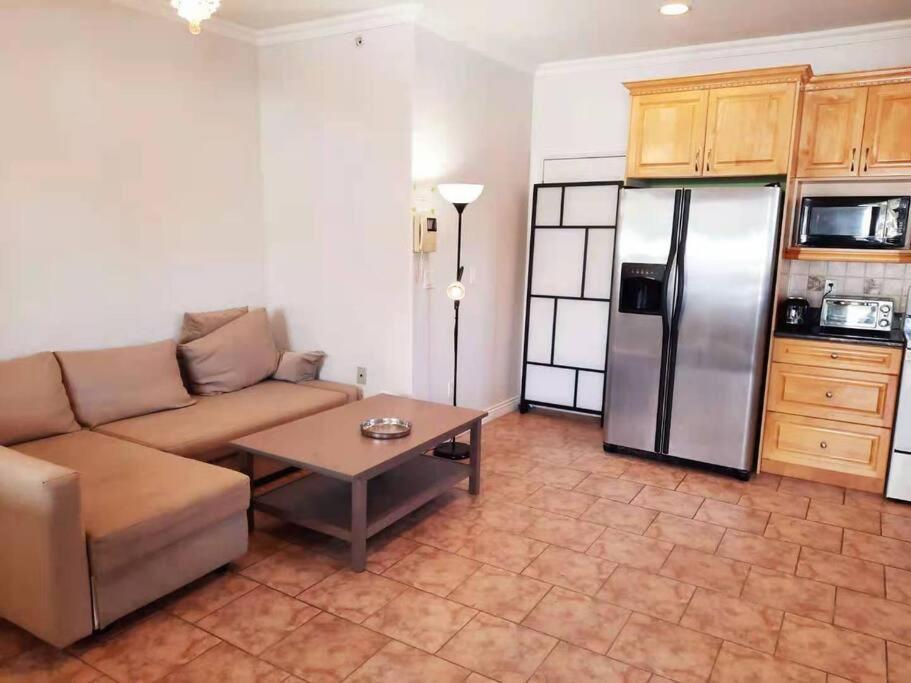 Cici Villa, Close To Skytrain And Airport * Vancouver