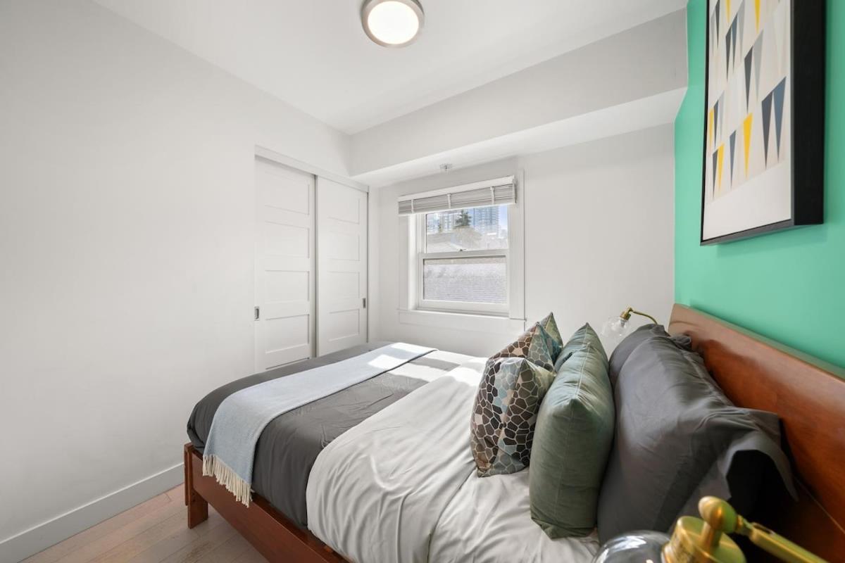 Cozy In Trendy West End Dt With Free Parking *