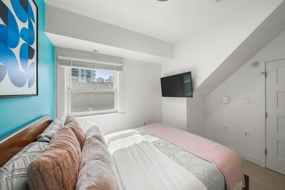 Apartment Cozy In Trendy West End Dt With Free Parking