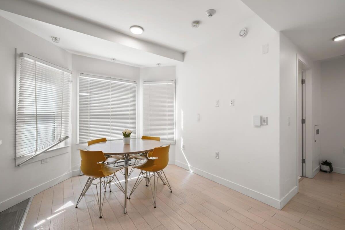Apartment Cozy In Trendy West End Dt With Free Parking