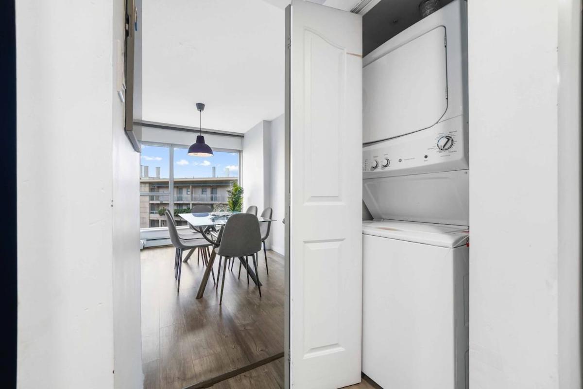 City Skyline Dt 3br Dt With Free Parking *
