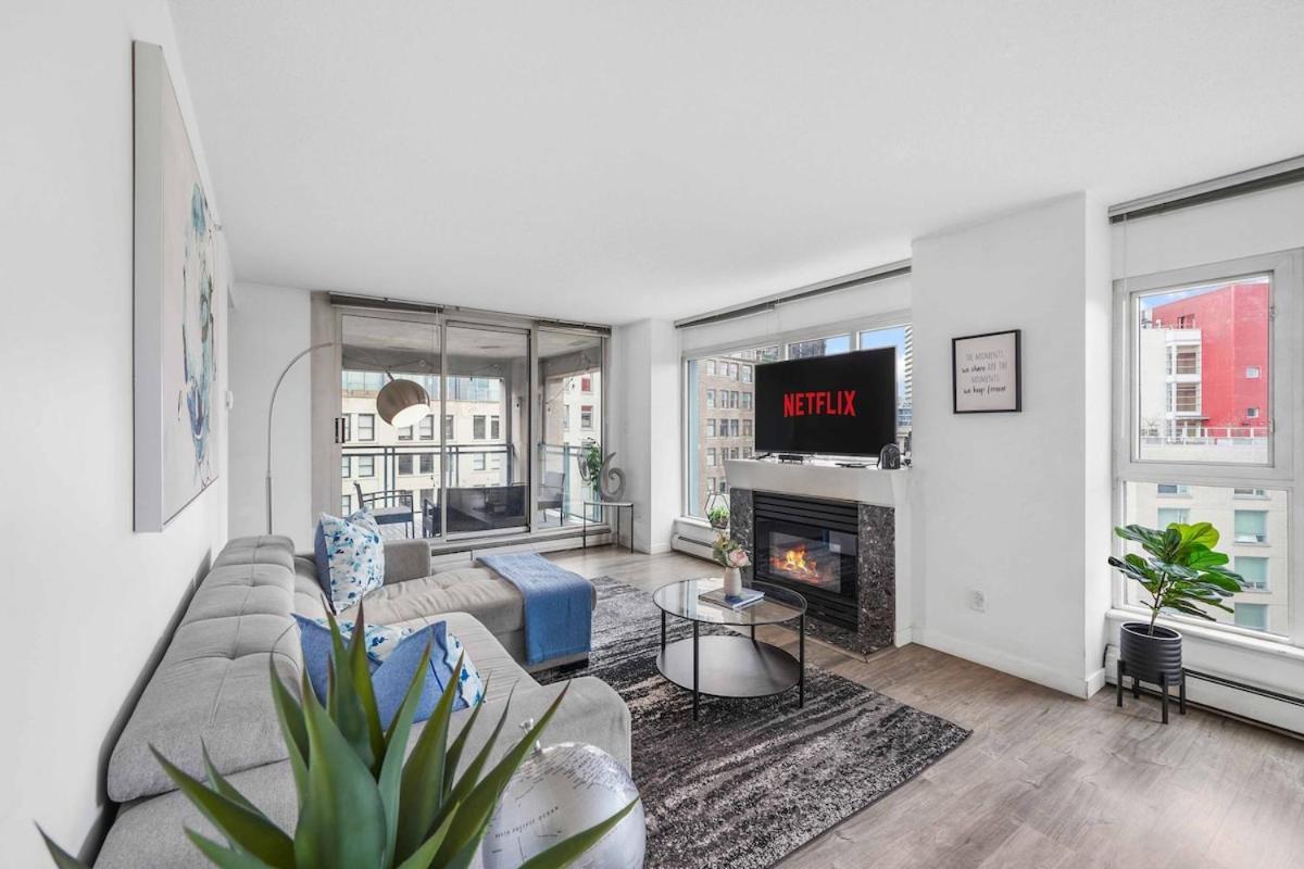 City Skyline Dt 3br Dt With Free Parking *