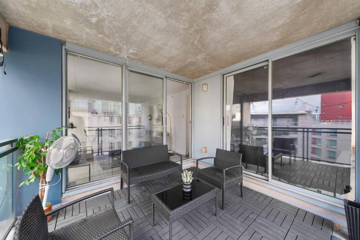 City Skyline Dt 3br Dt With Free Parking Apartment *