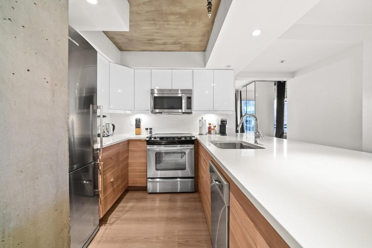 Beautiful 2 Bedroom Dt With Free Parking