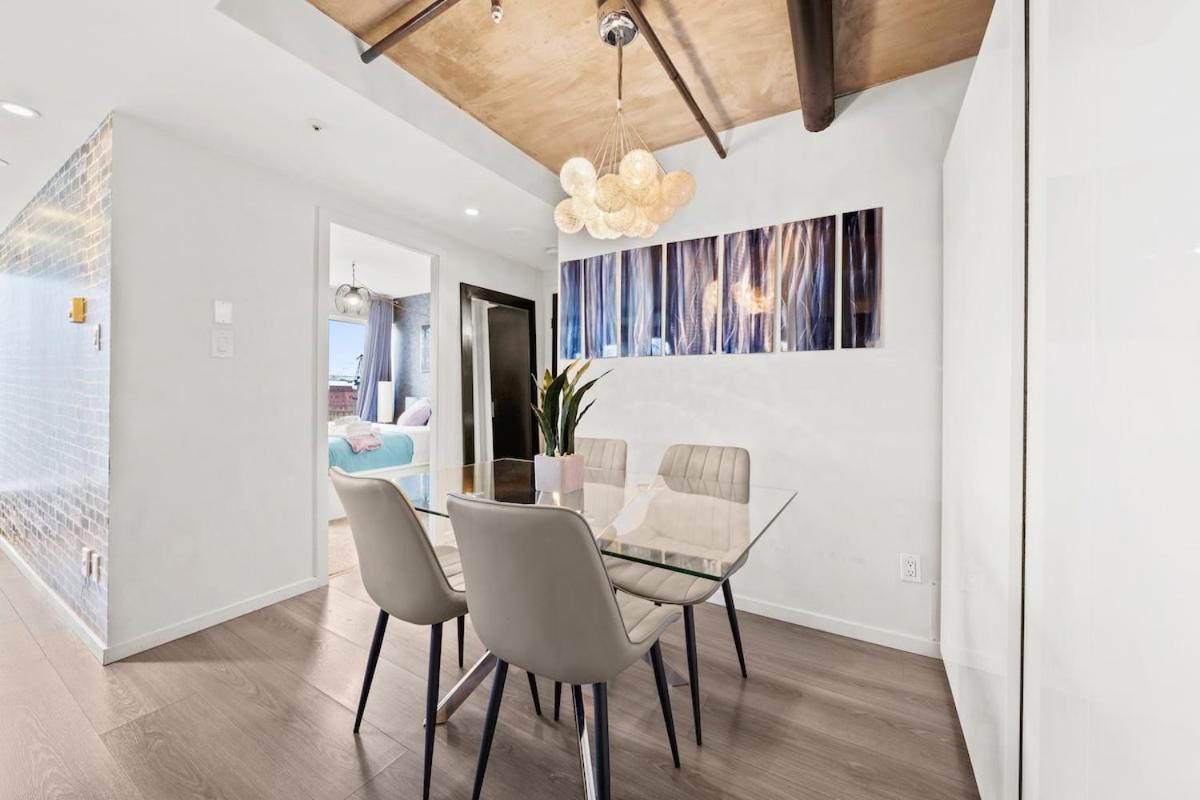 Apartment Beautiful 2 Bedroom Dt With Free Parking