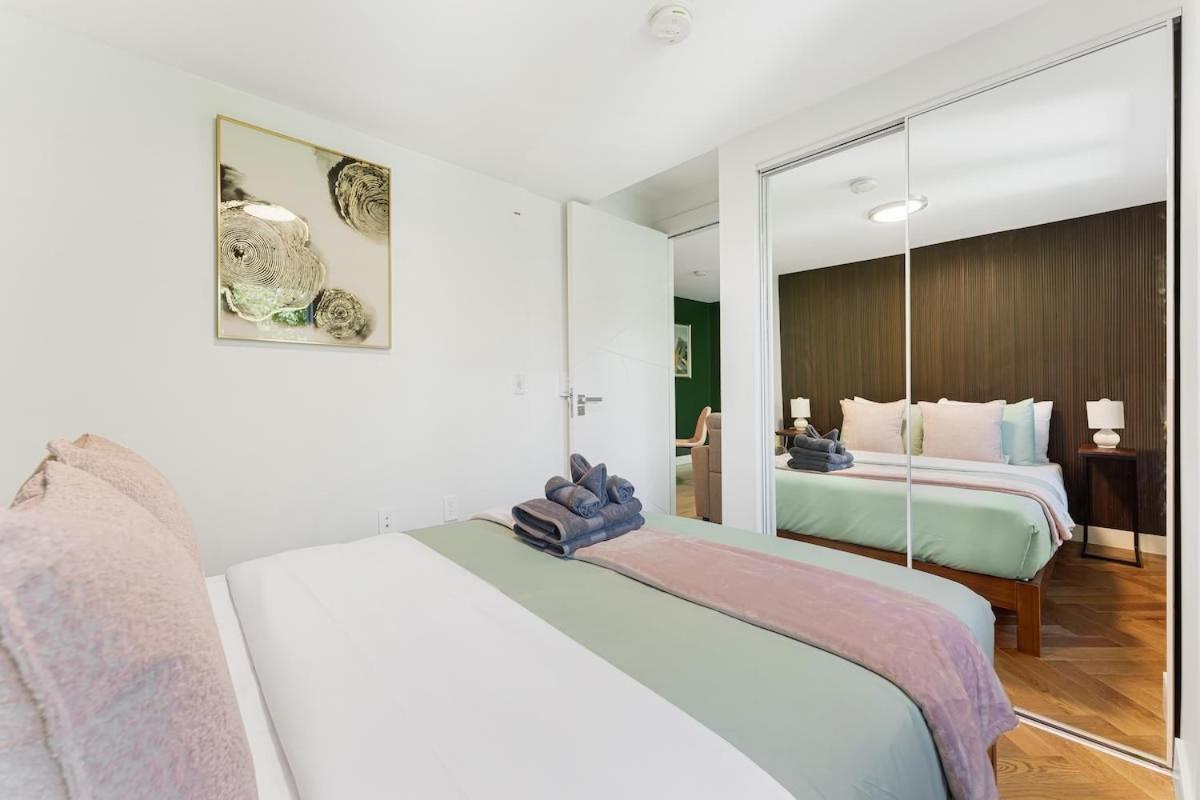 Apartment Stylish 2br In West End Dt With Free Parking