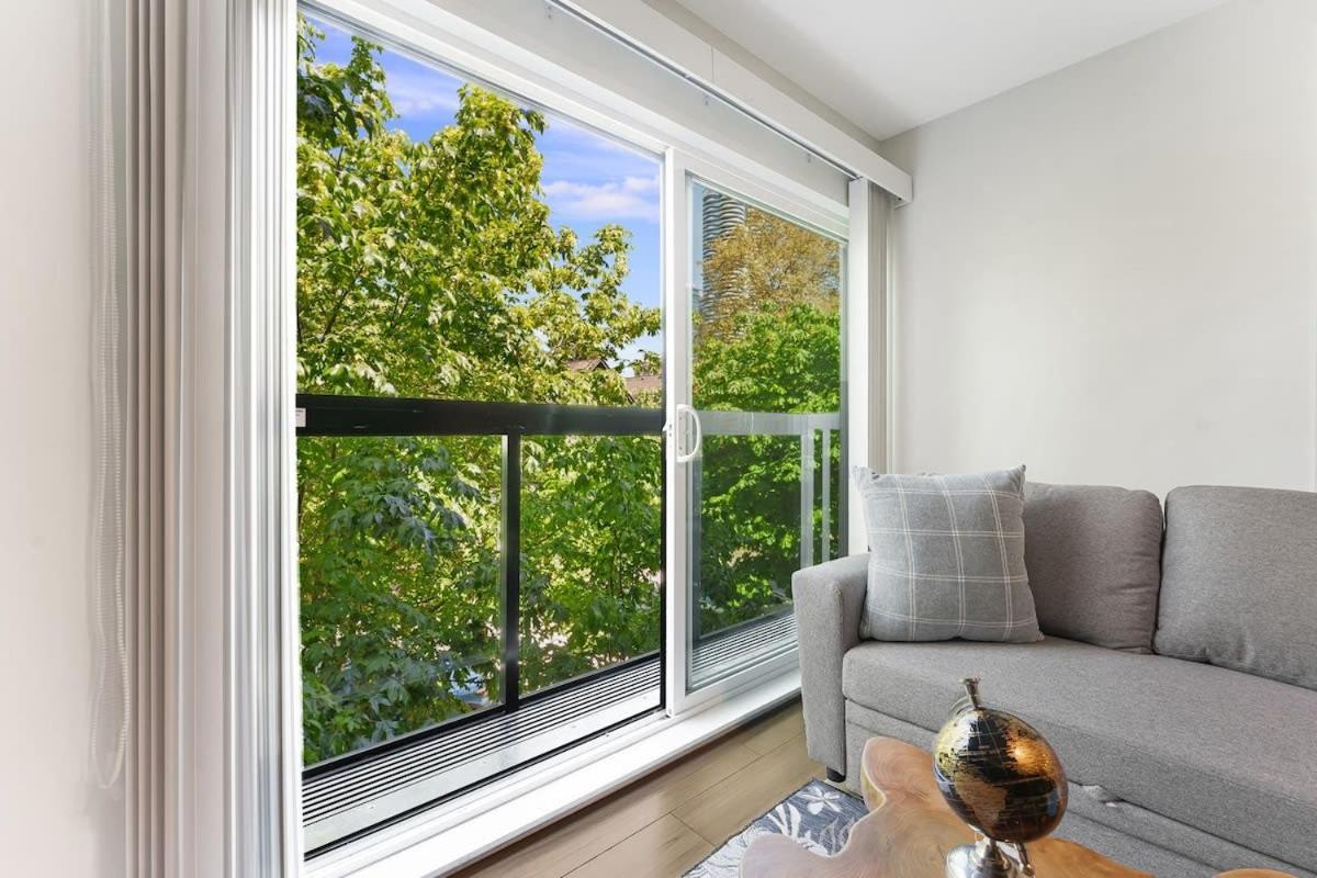 Stylish 2br In West End Dt With Free Parking