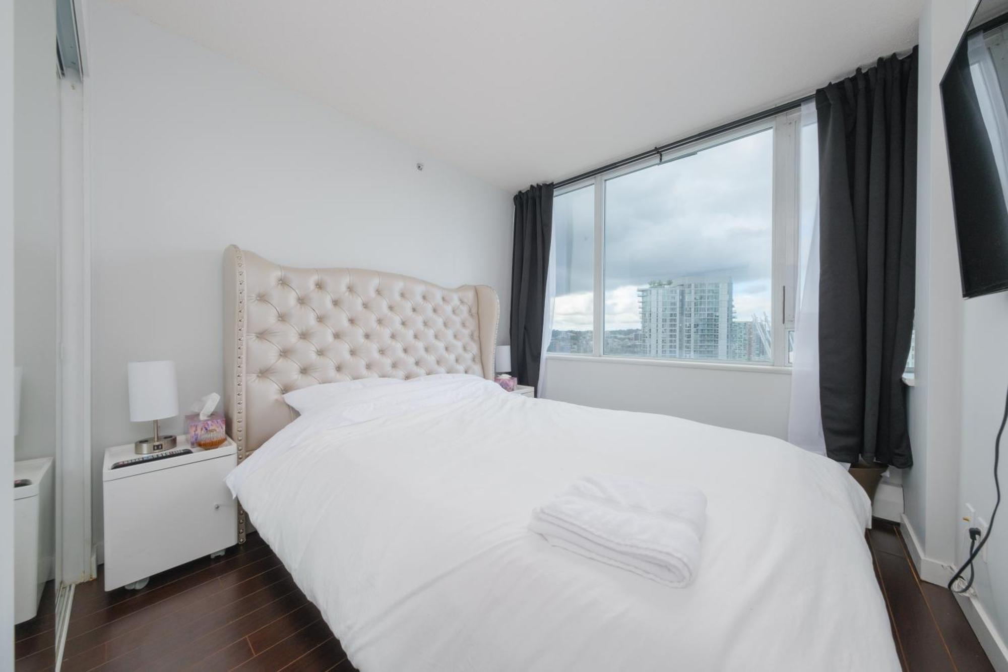 1-bedroom With Pool, Jacuzzi & Sauna Apartment *