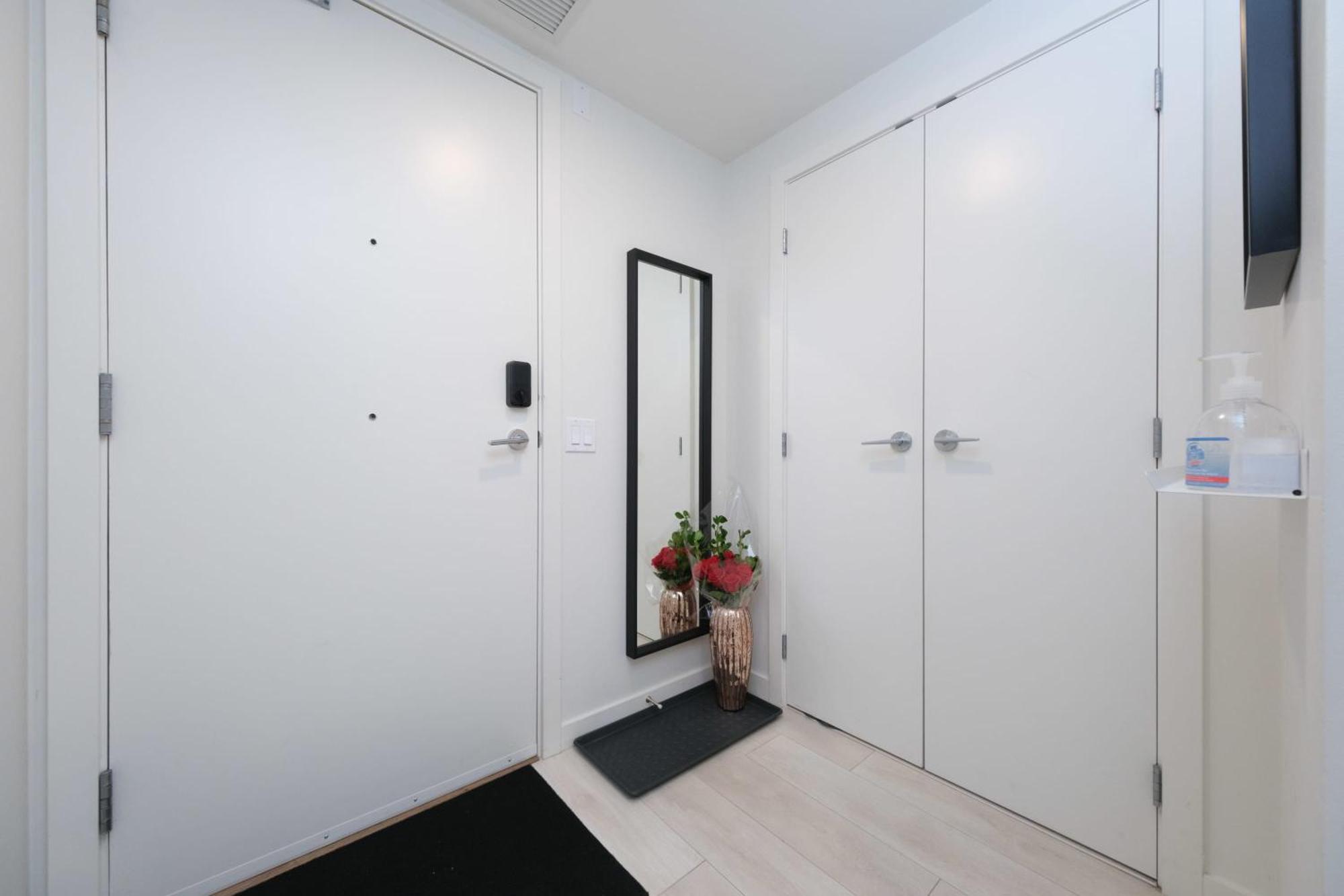 Brand New 2-bedroom In Central Location * Vancouver