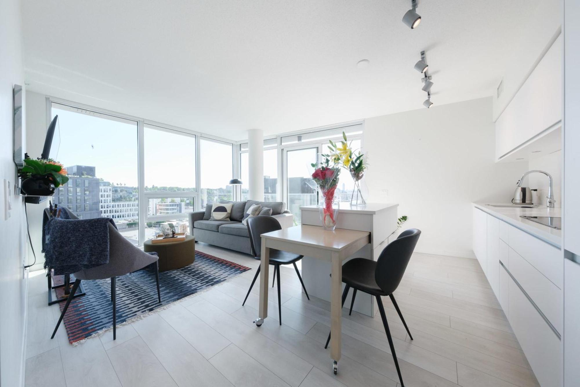 Brand New 2-bedroom In Central Location Apartment Vancouver