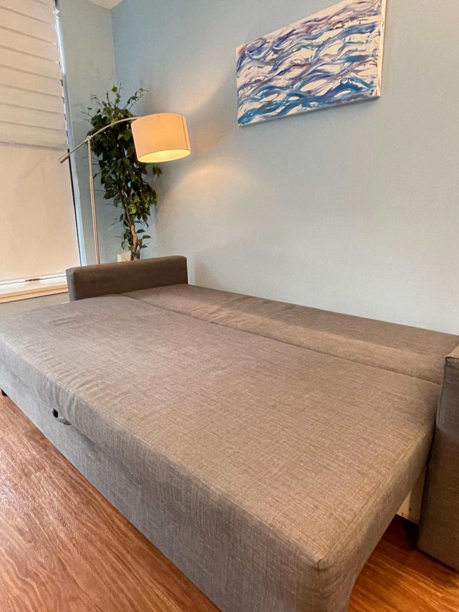 Apartment Downtown 1br At Granville Strip Near Bay *
