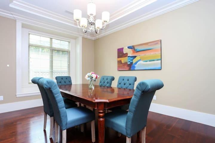 Luxury House With Air-conditioning Five Vancouver