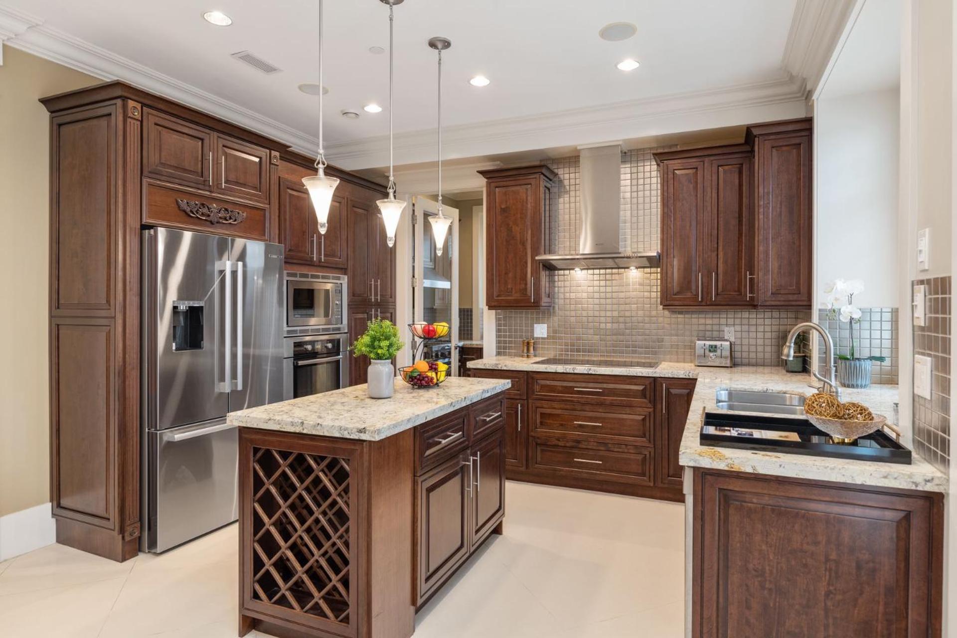 Villa Luxury House With Air-conditioning Five Vancouver