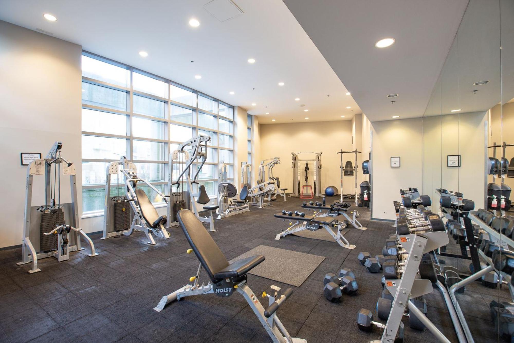 The Altitude,luxury At Its Apartment Vancouver