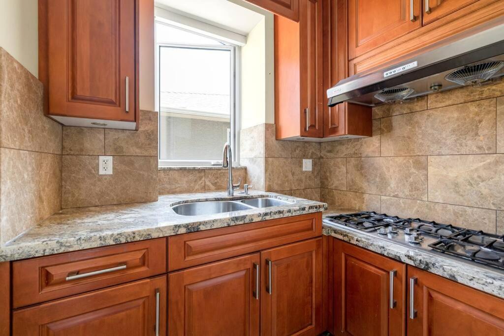 Villa Luxury 4-bedroom Family Vancouver