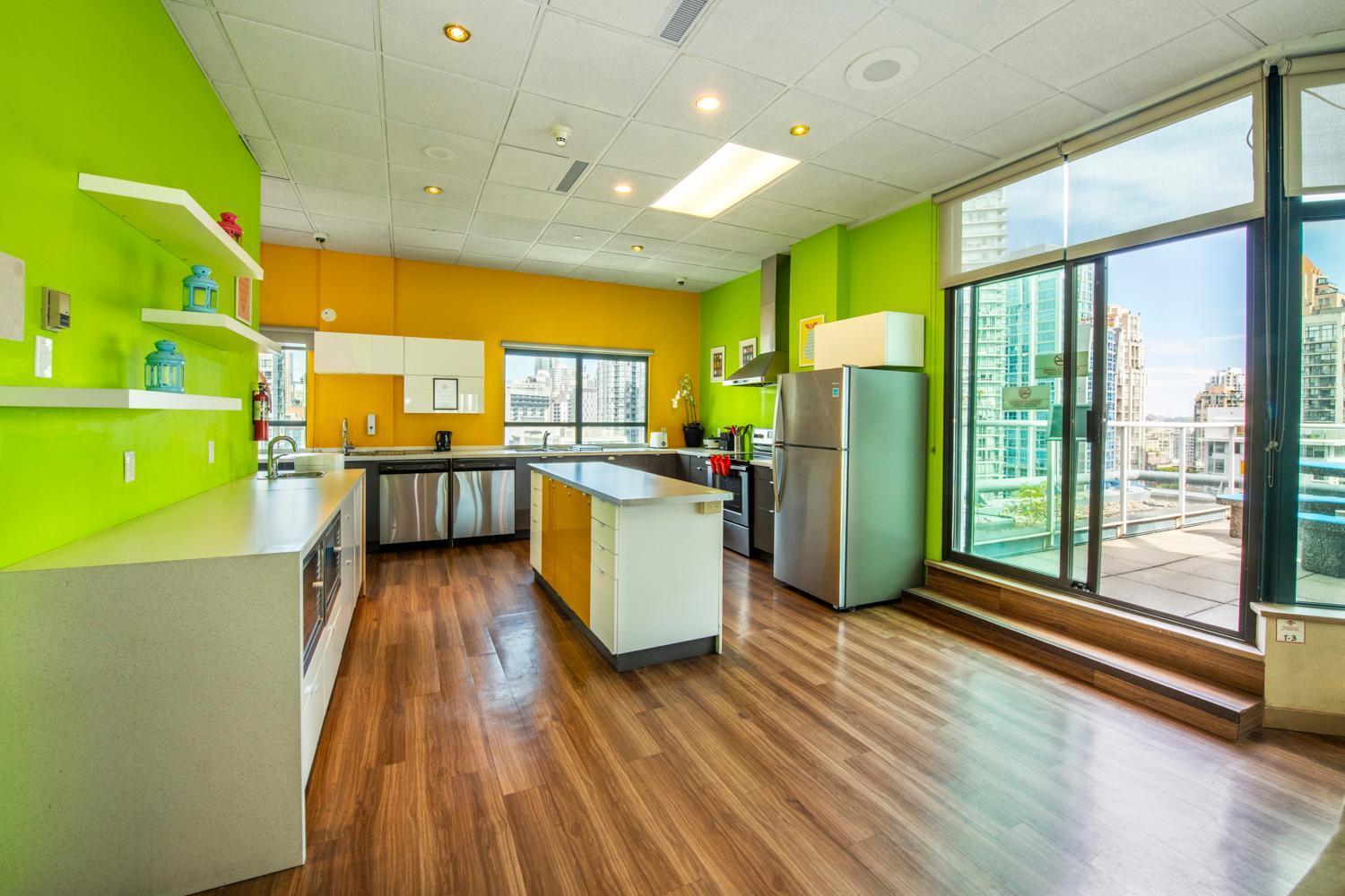 Grand Park & Downtown Vancouver, Ascend Collection 3*