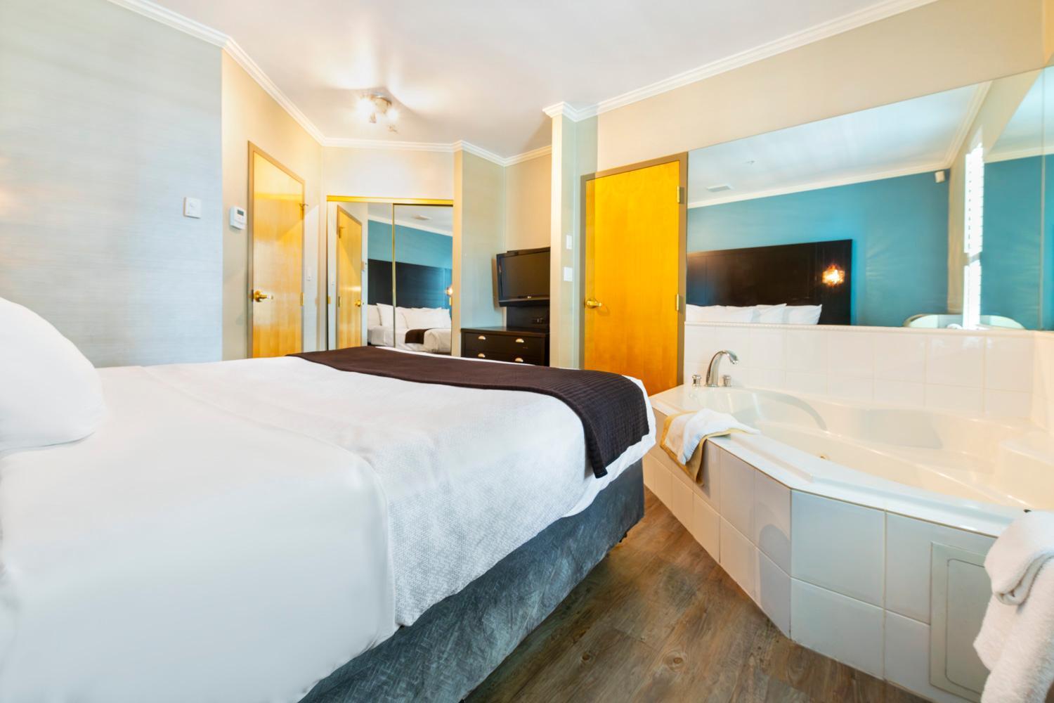 Grand Park & Downtown Vancouver, Ascend Collection 3*