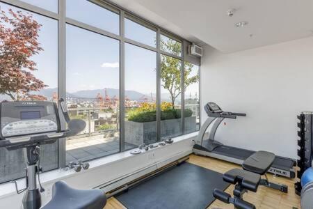 Holiday home 1br Stunning View In Dt Gastown *