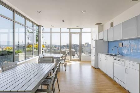 1br Stunning View In Dt Gastown Holiday home *