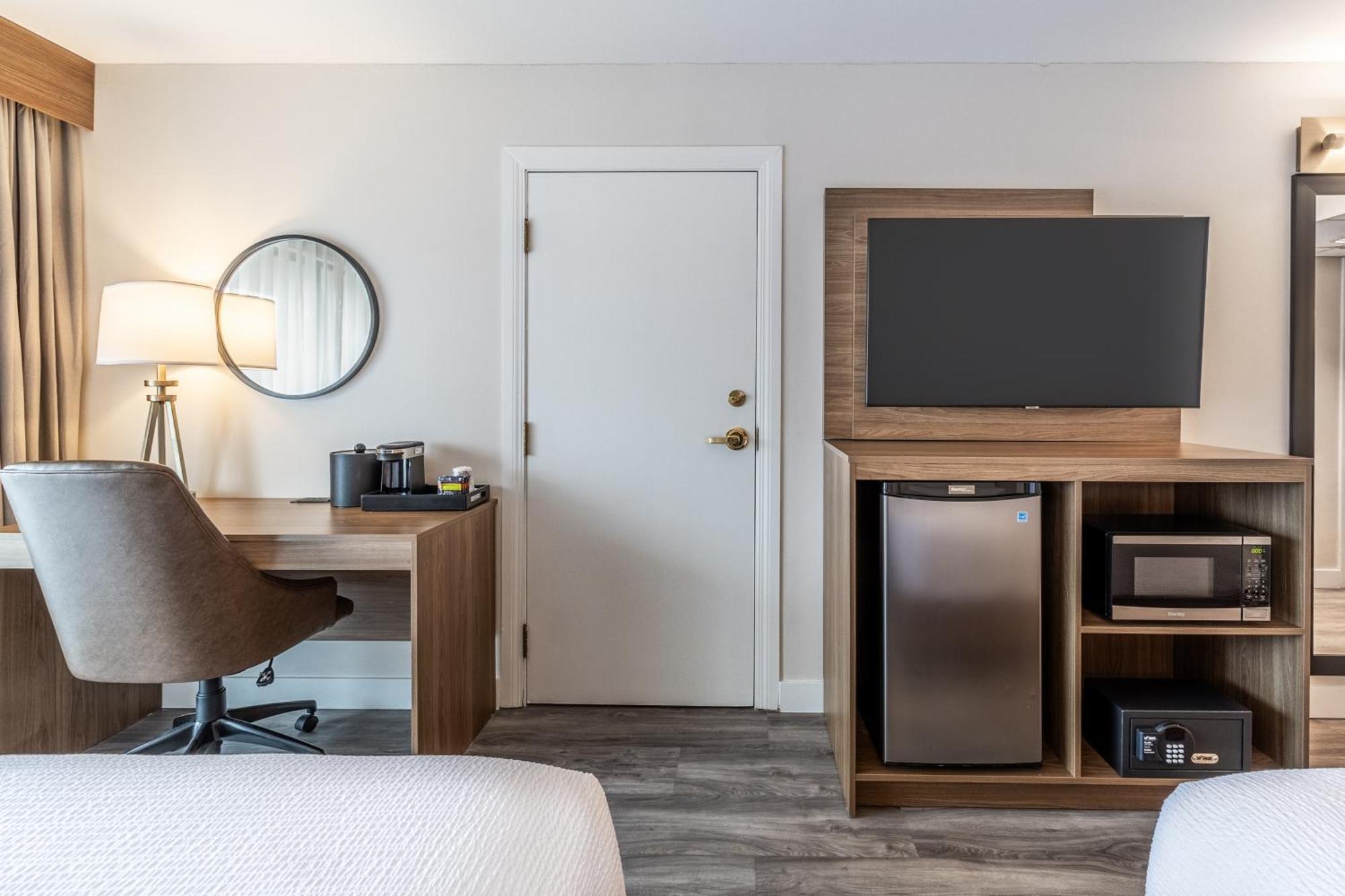 Atrium 3* Vancouver