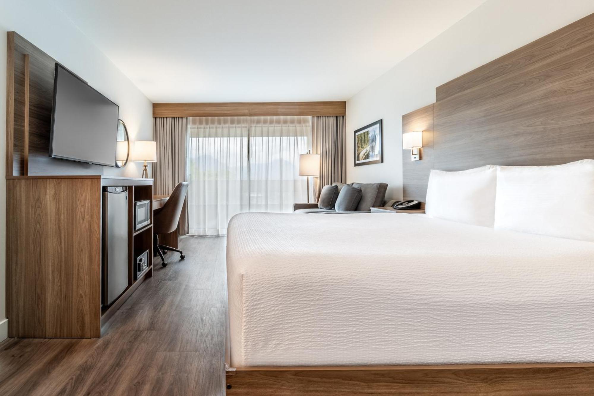 Hotel Atrium Vancouver