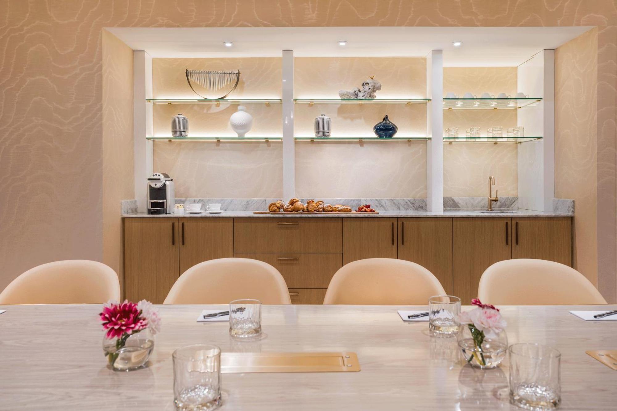 Azur Legacy Collection 5* Vancouver