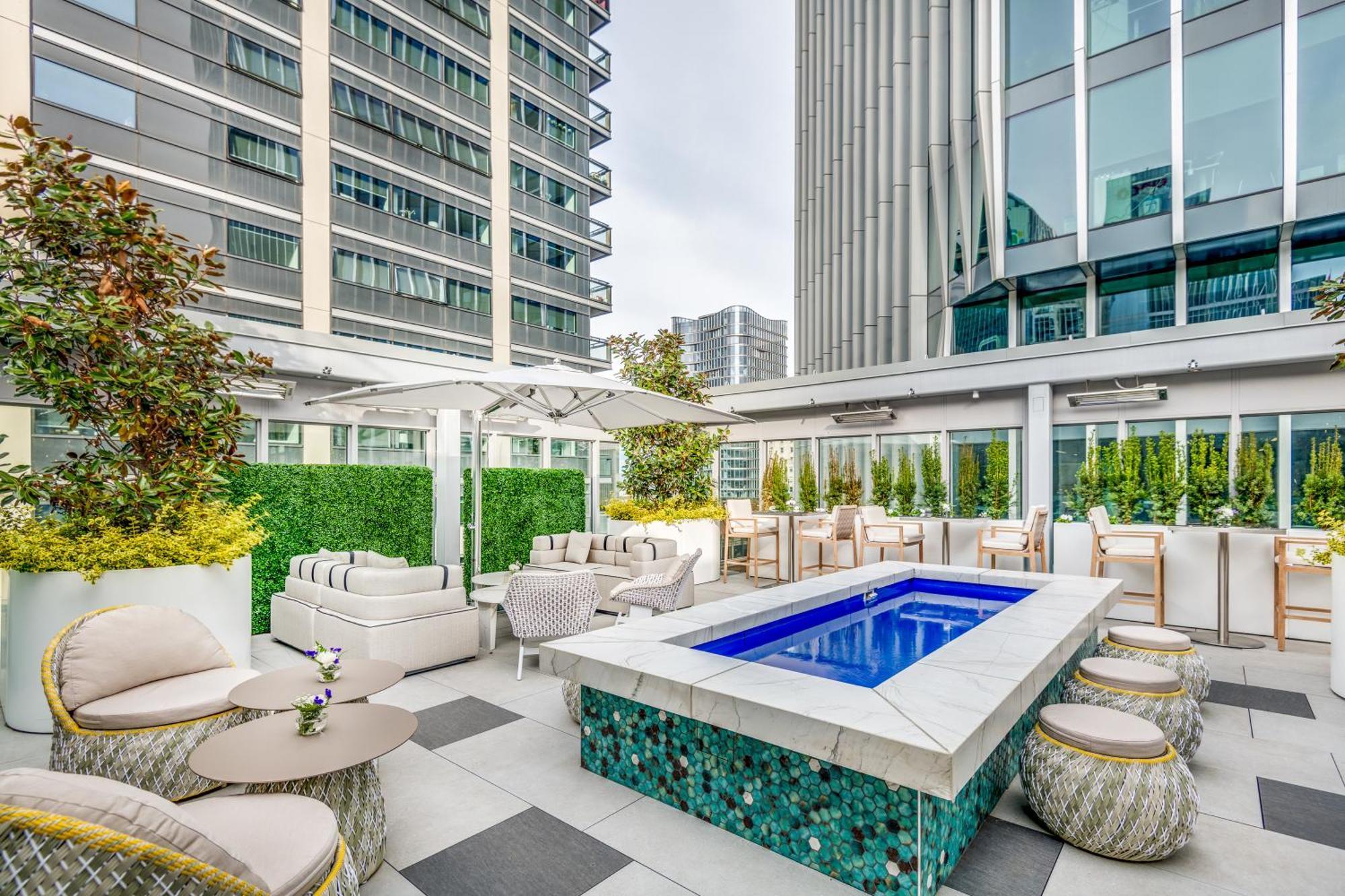 Azur Legacy Collection 5* Vancouver