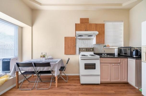 Charming Retreat In The Heart Of A