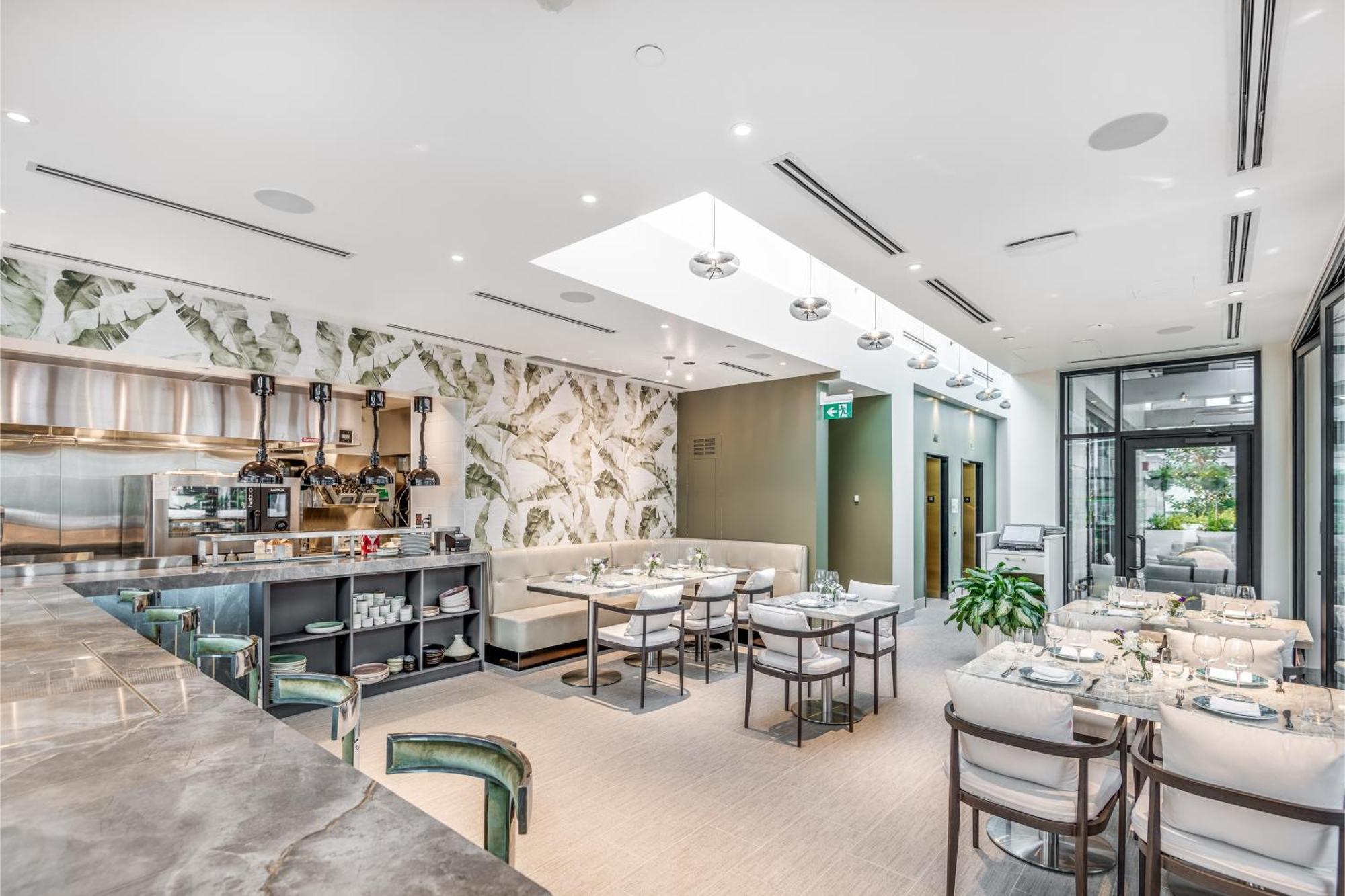 Azur Legacy Collection Hotel