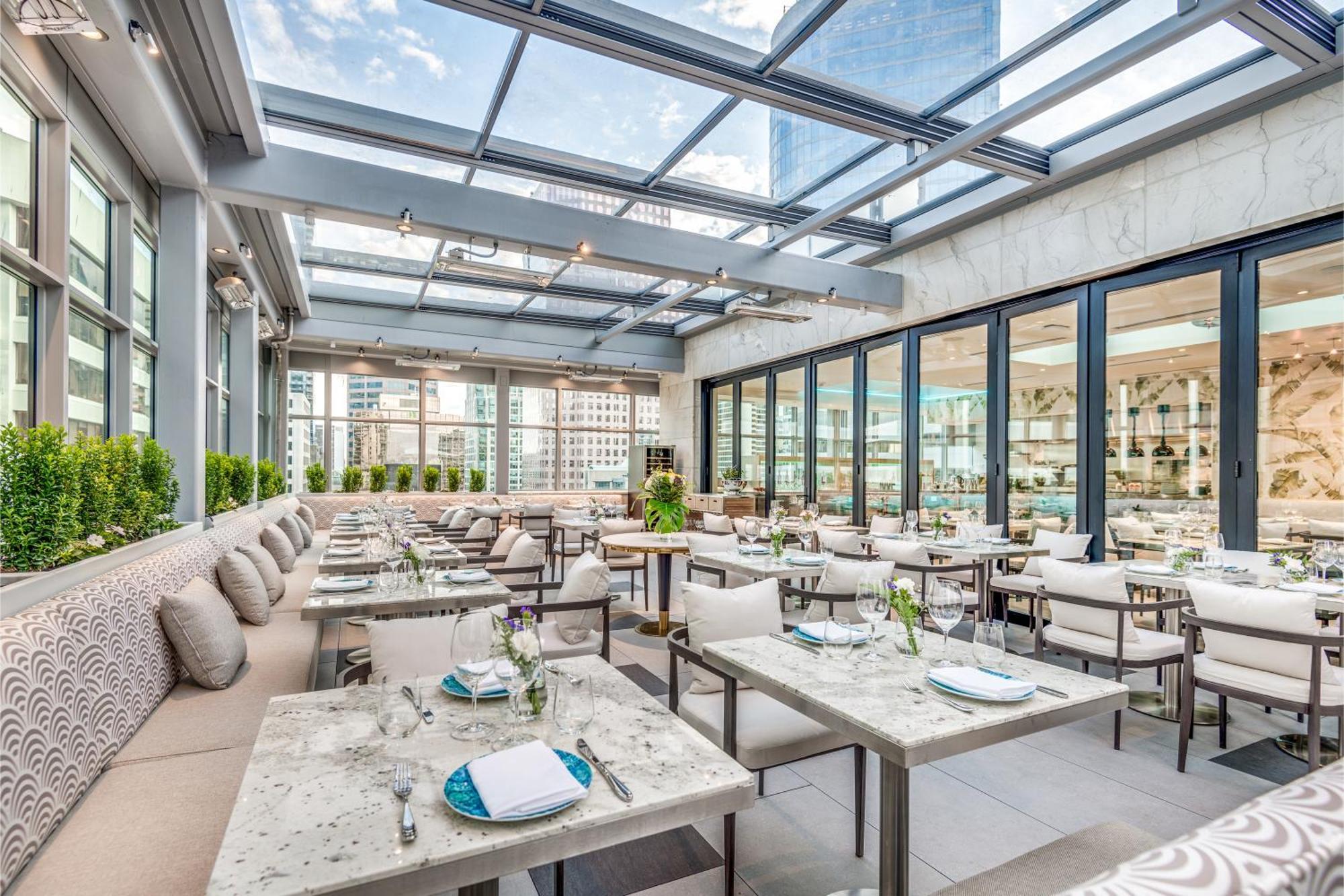 Azur Legacy Collection Hotel Vancouver