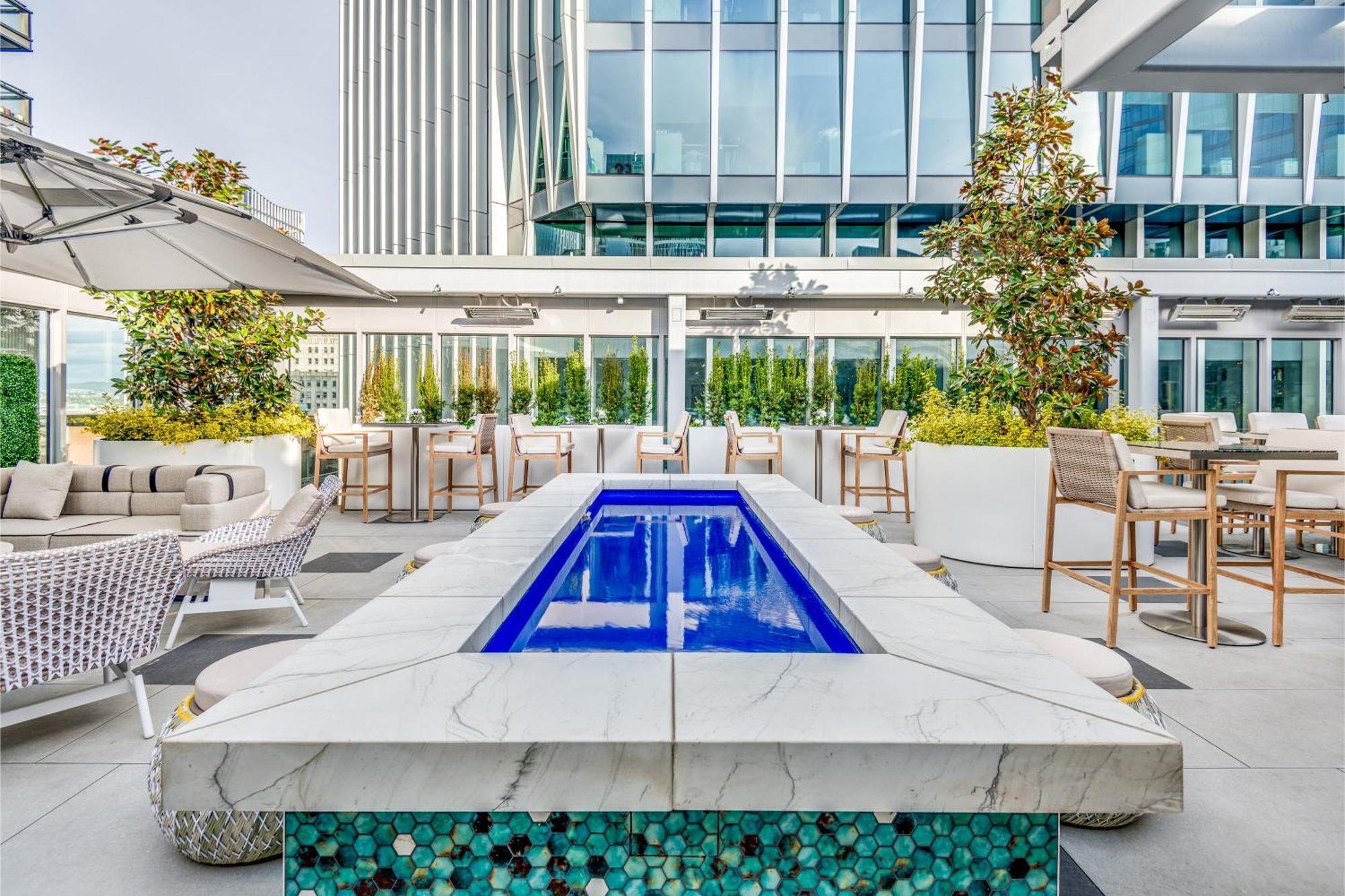 Azur Legacy Collection 5* Vancouver