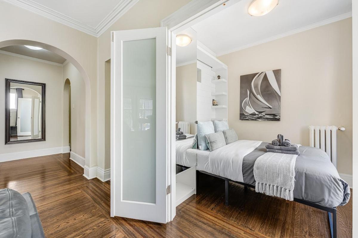 Chic 2br In West End Downtown With Parking *