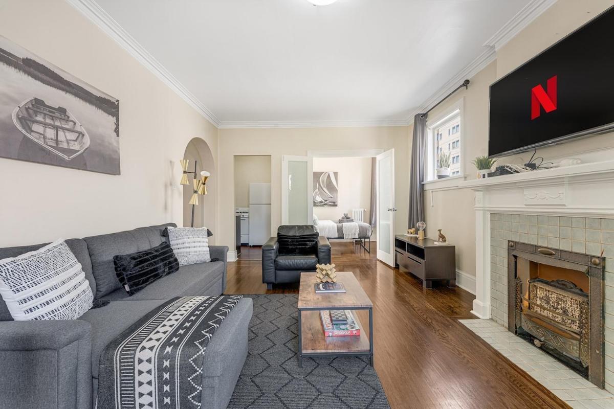 Apartment Chic 2br In West End Downtown With Parking Vancouver