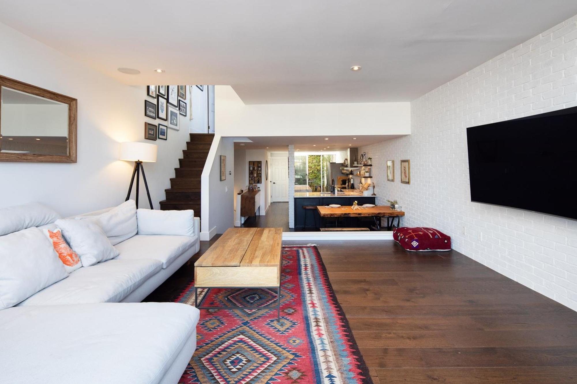 Stunning Views Penthouse *