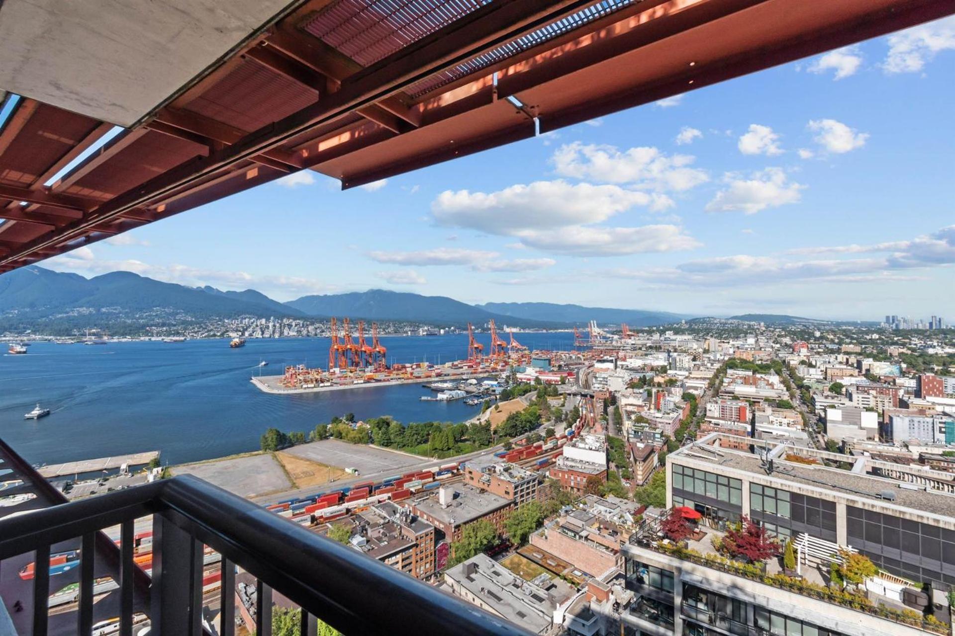 Skyhome In Gastown Amazing Ocean&mountain Views