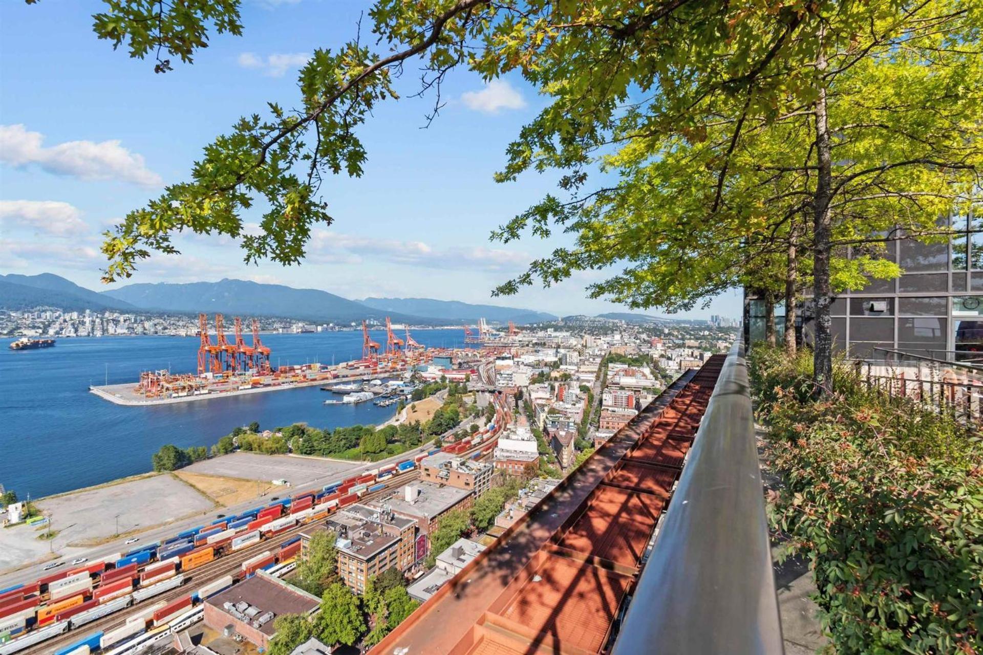 Skyhome In Gastown Amazing Ocean&mountain Views Apartment Vancouver