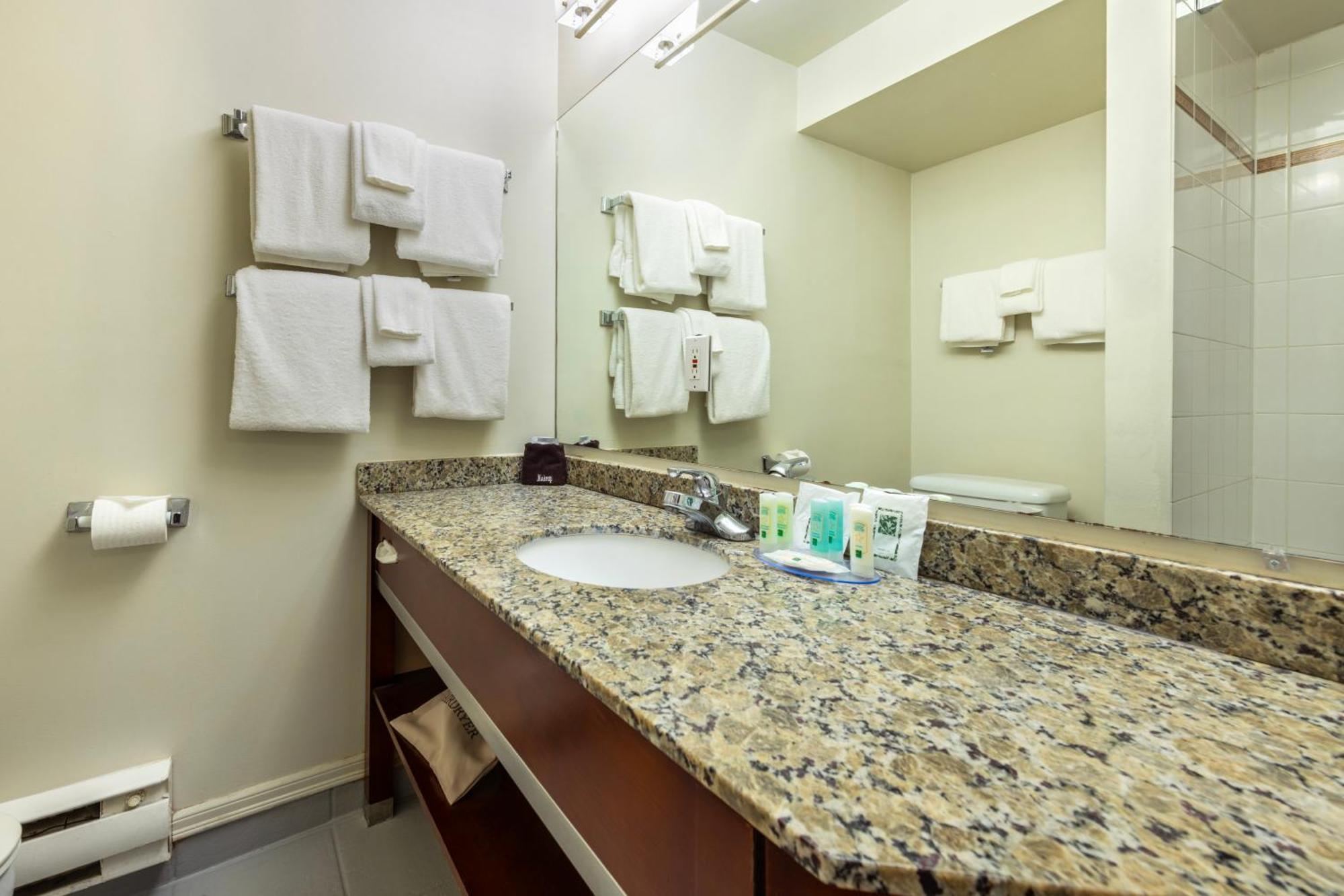 Quality & (adults Only) Hotel 3*