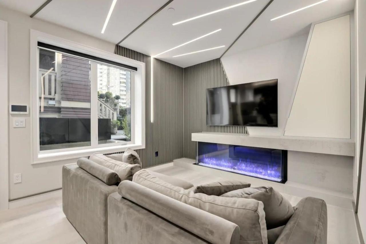 Apartment Designer 2br In Downtown Steps From Sunset *