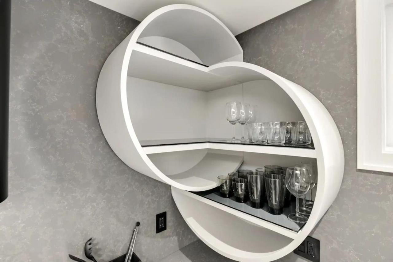 Designer 2br In Downtown Steps From Sunset Apartment Vancouver